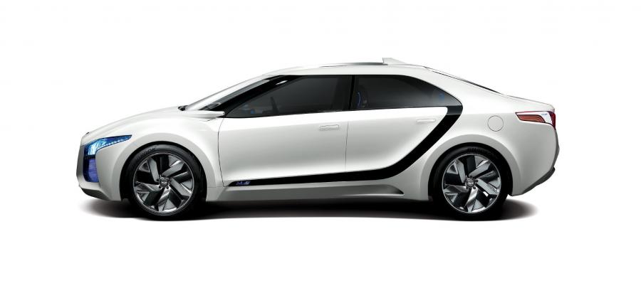  Hyundai Blue2 Fuel-Cell Concept 2011 года  (фото 28 из 31)